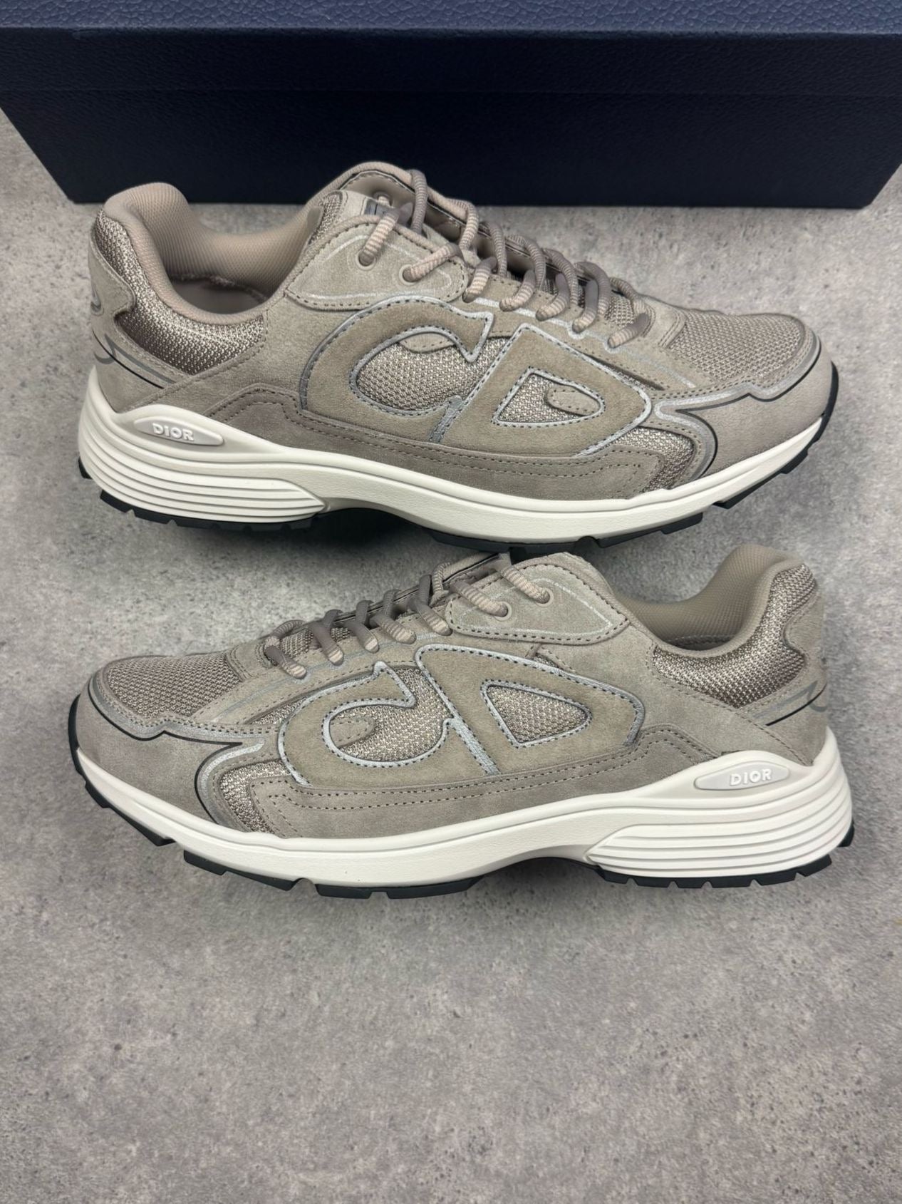 DIOR B30 TRAINERS - GREY SUEDE|| SNEAKERS FOR MEN