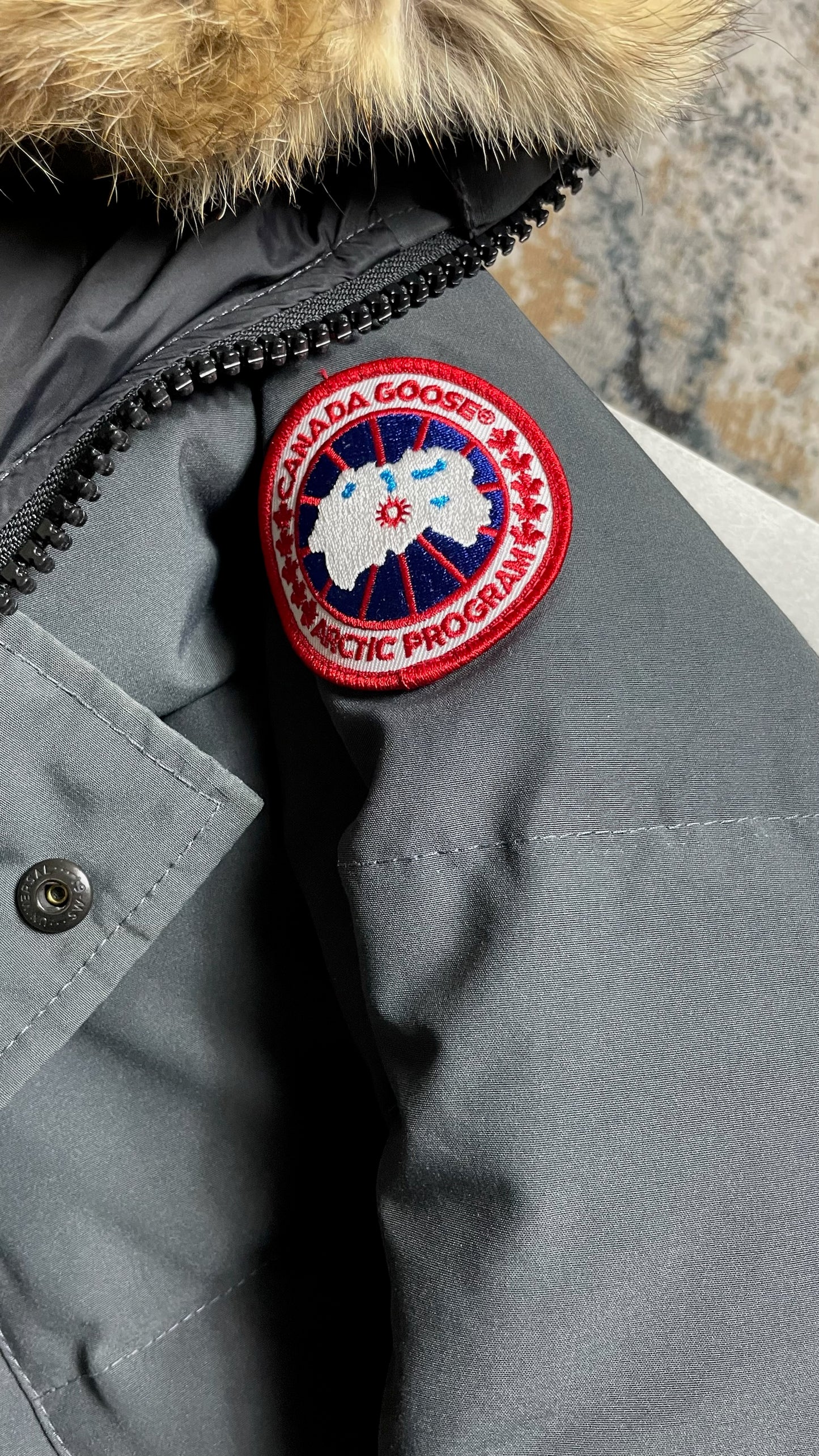 CANADA GOOSE CARSON PARKA - GRAPHITE || DESIGNER JACKET