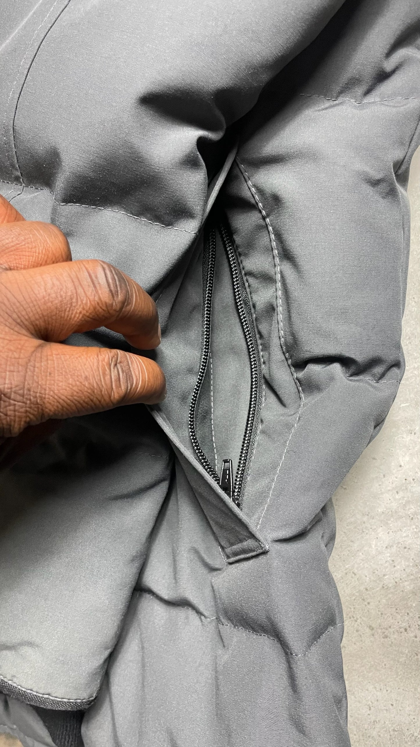 CANADA GOOSE CARSON PARKA - GRAPHITE || DESIGNER JACKET