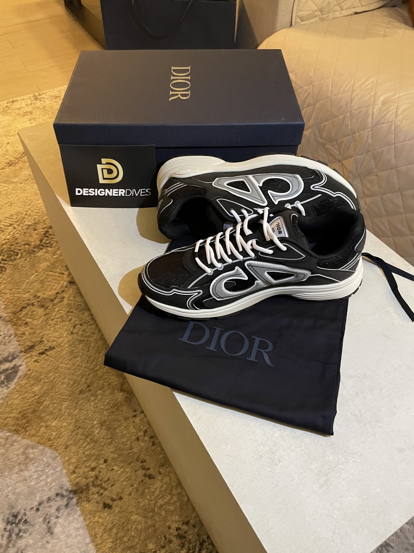 DIOR B30 - MESH BLACK & WHITE || SNEAKERS FOR MEN