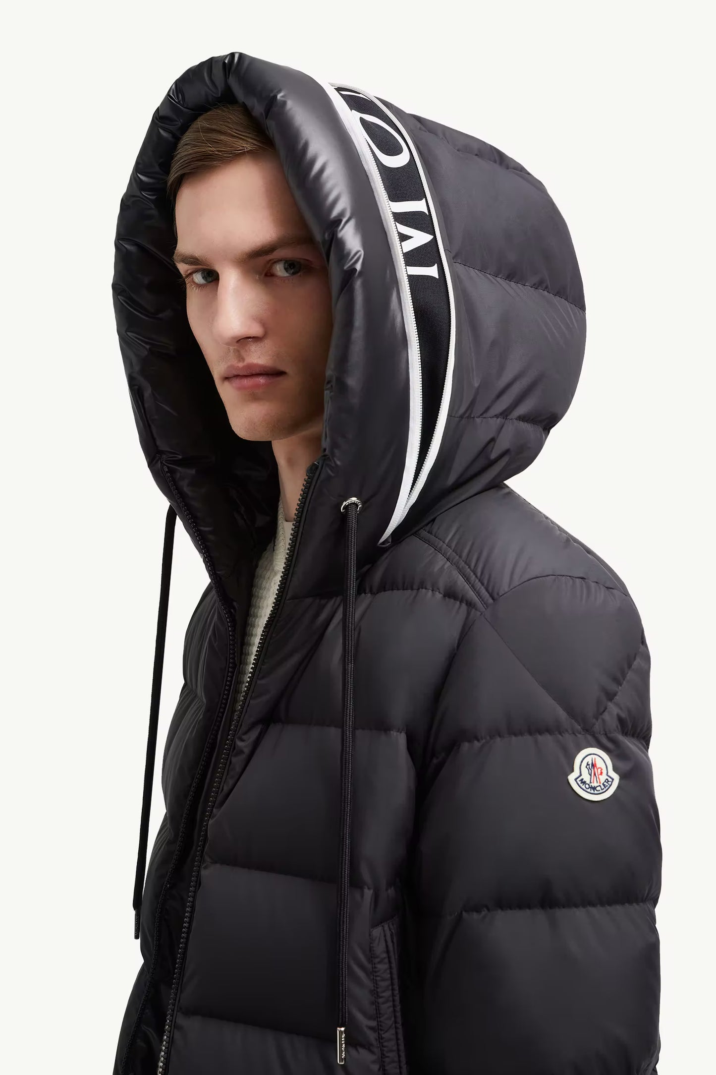 MONCLER CARDERE - BLACK || DESIGNER JACKET