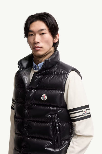 MONCLER TIBB DOWN GILET - BLACK || DESIGNER JACKET